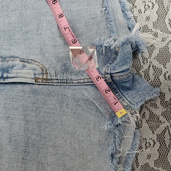 Old Navy Light Blue Shorts - Picture 3 of 6